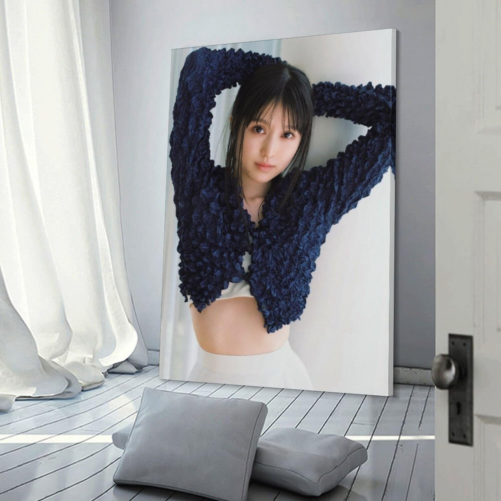 ビキニモデル 宇宙空間 ポスター レトロな宇宙旅行はいかが？ NASAが観光ポスター公開 | おたくま経済